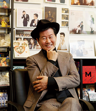 가수 태진아